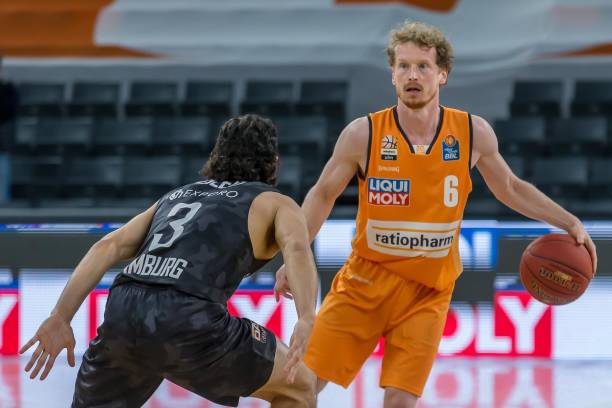 意的标题 意的标题