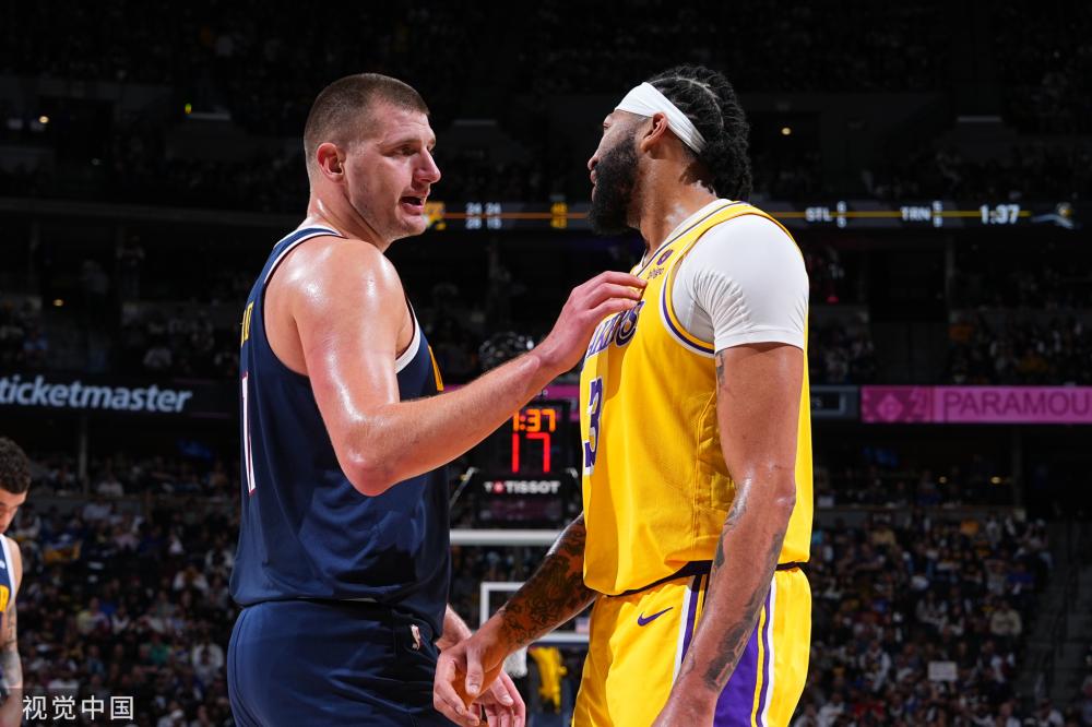 在现代社会 在现代社会