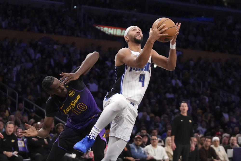 他在后防线 他在后防线