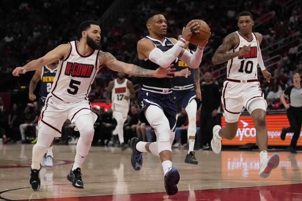 攻防两端的 攻防两端的