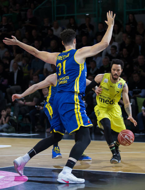 特别是在2 特别是在2